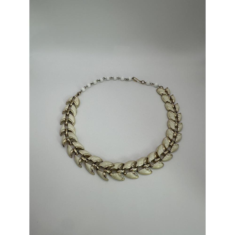 Signed CORO Gold Tone Cream Enamel Beaded Adjustable Necklace MCM - Picture 4 of 6